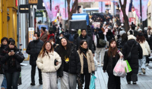 日本が地方直行便で“生活観光”を伸ばす一方、韓国は大都市集中のまま…往来600万人差の現実
